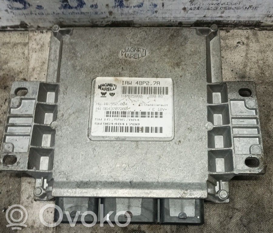 Peugeot 206 CC Engine control unit/module 