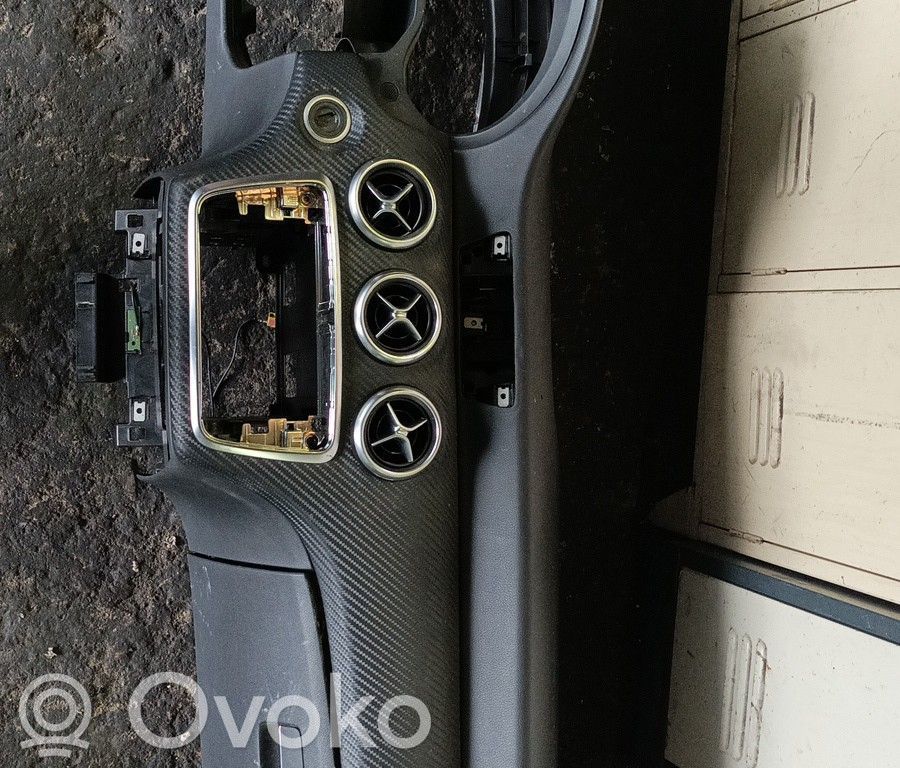 Mercedes-Benz A W176 Bord 