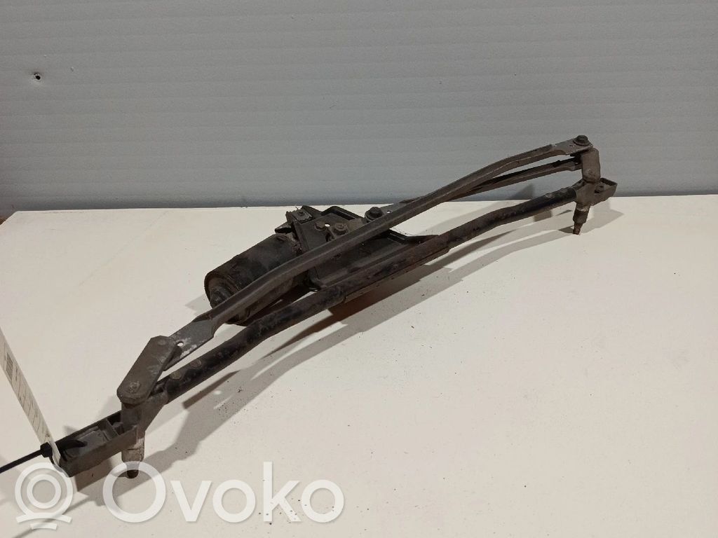 Двигатель стеклоочистителей   0390246313,BRUNO