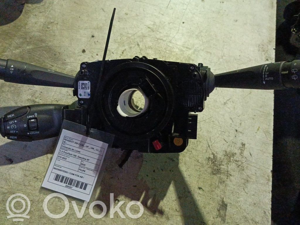 Peugeot 208 II Otros interruptores/perillas/selectores 