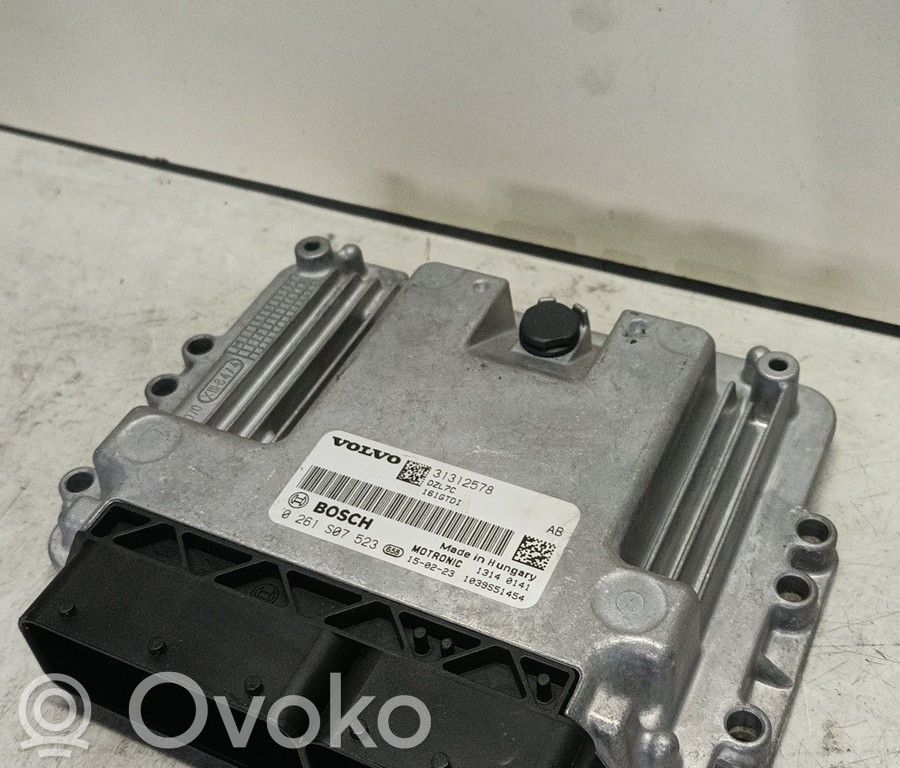 Unidad de control/módulo del motor   0261S07523,31312578,BRUNO