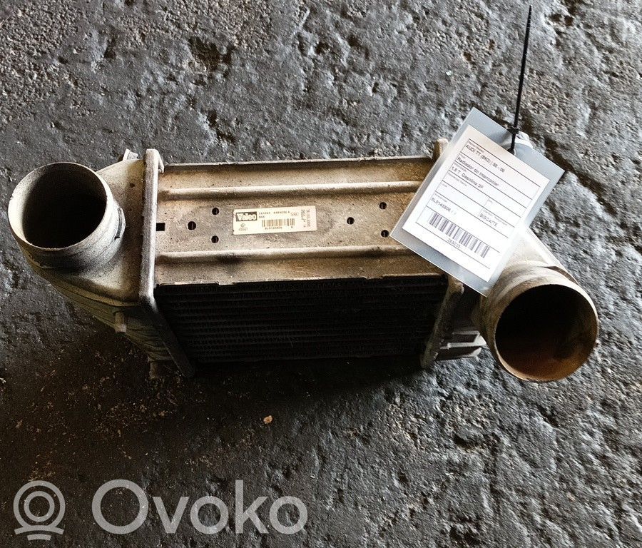 Ladeluftkühler   8L9145806,BISCAITE