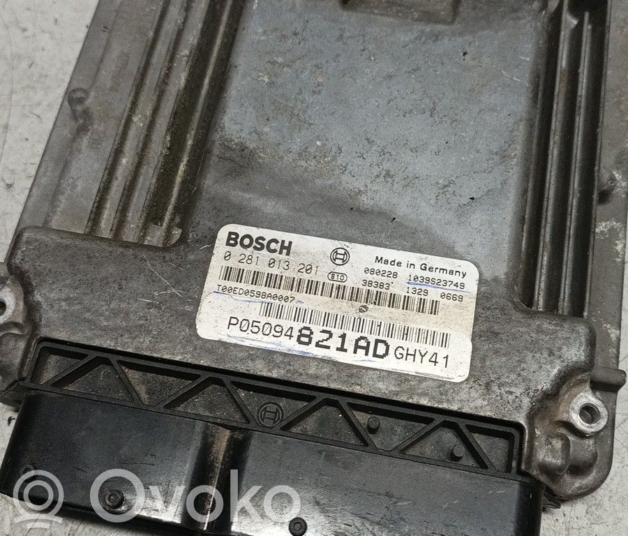 Motorsteuergerät/-modul   0281013201,BRUNO,P05094821AD