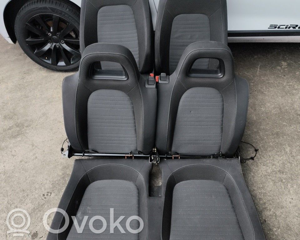 Seat set   SEMREF,FILIPE,REF