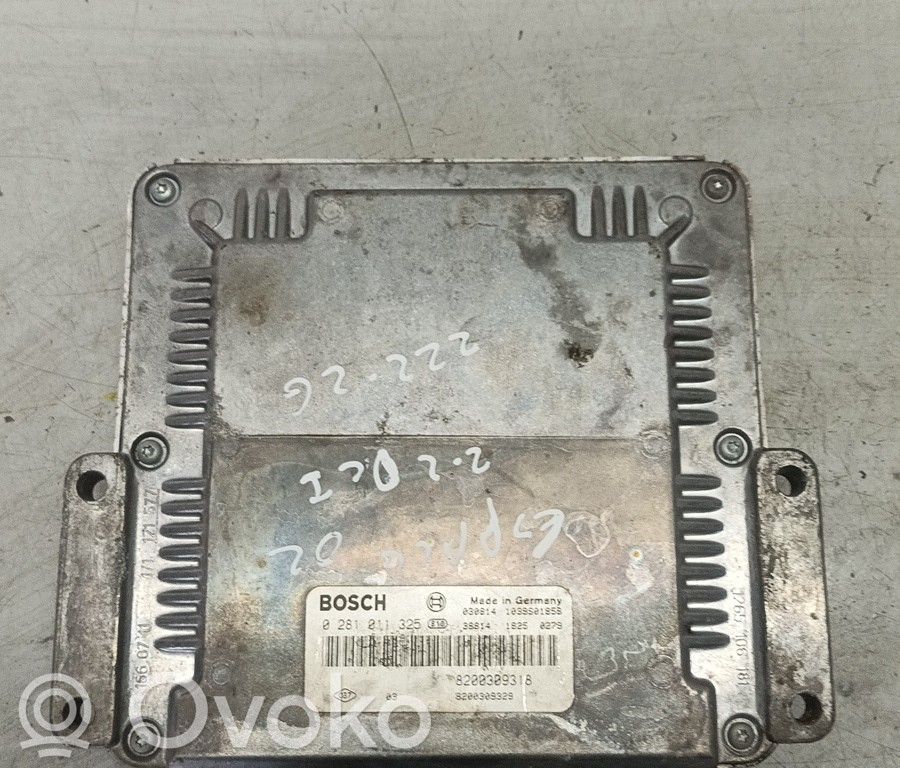 Unidad de control/módulo del motor   8200309318,ZACK