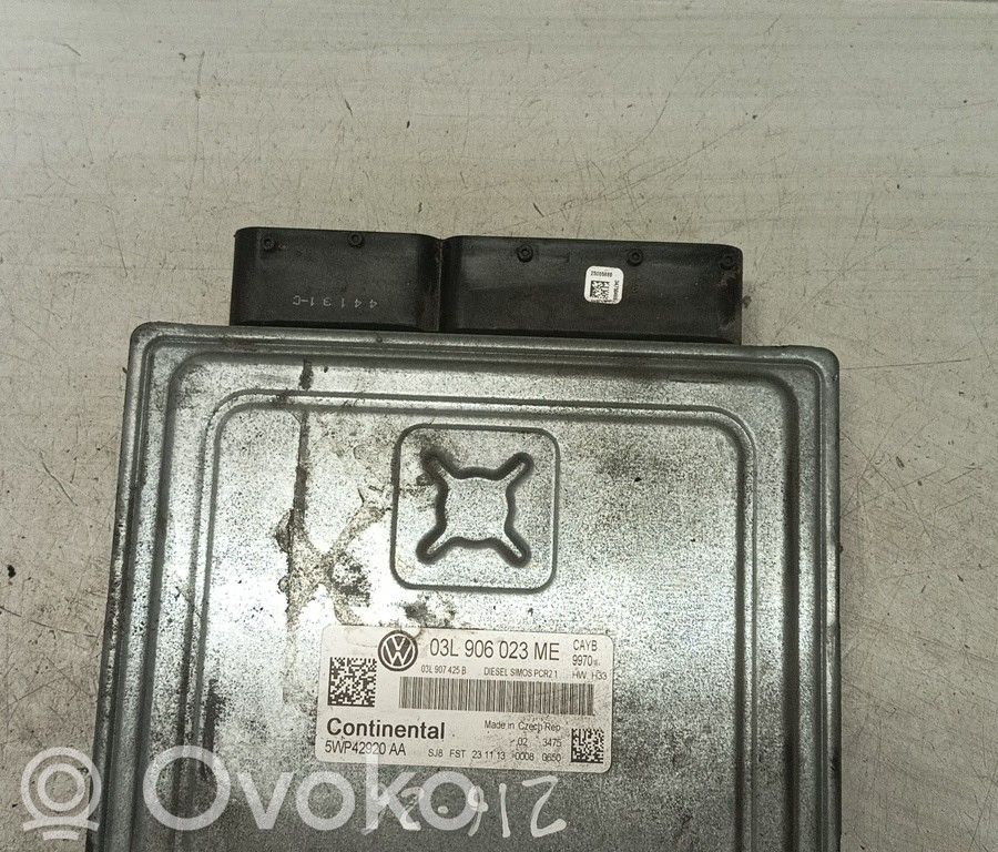 Volkswagen Polo V 6R Unitate/modul de control motor 
