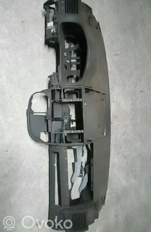 Volkswagen Transporter - Caravelle T5 Panelė 
