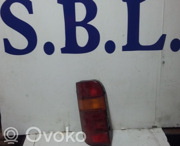 Toyota Hiace (H100) Lampy tylnej klapy bagażnika 