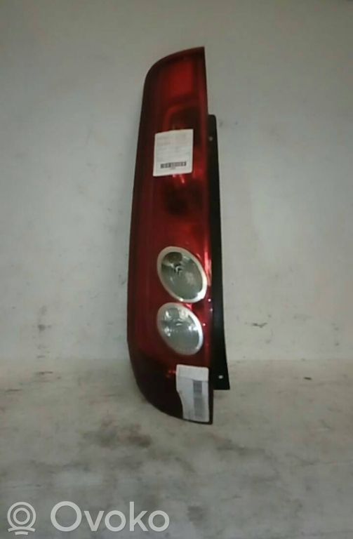 Ford Fiesta Luci posteriori del portellone del bagagliaio 