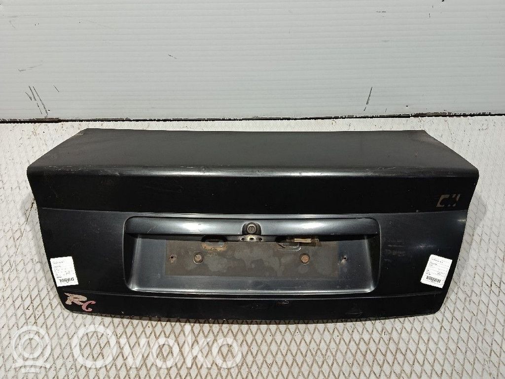 Audi A4 S4 B5 8D Tylna klapa bagażnika 