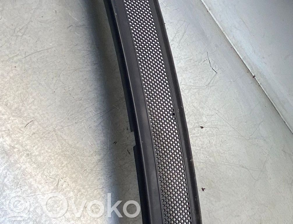 Mercedes-Benz Vaneo W414 Podszybie przednie 