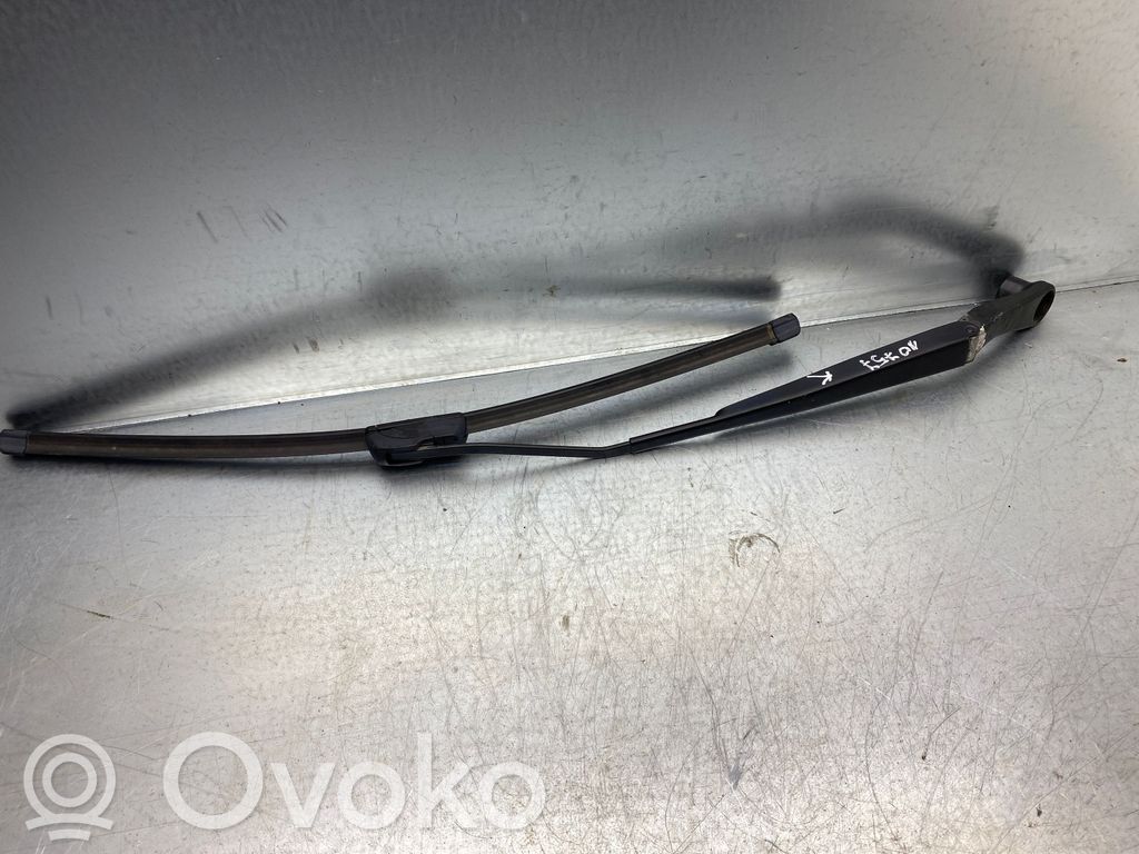 Chrysler 300 - 300C Windshield/front glass wiper blade 