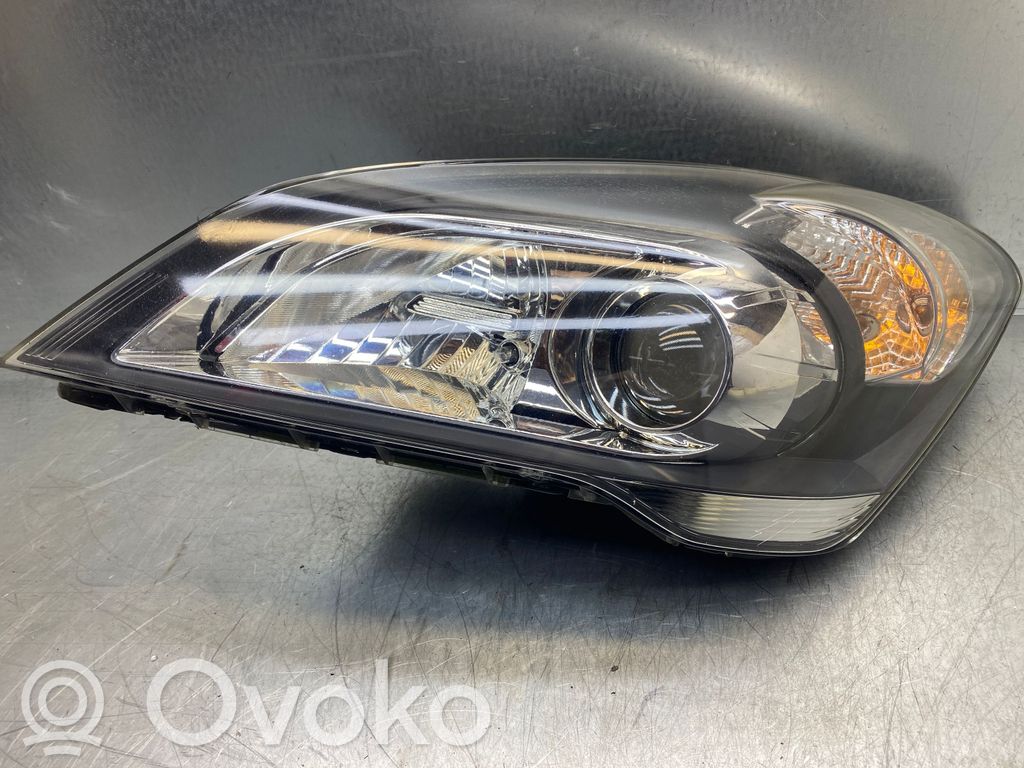 KIA Ceed Headlight/headlamp 