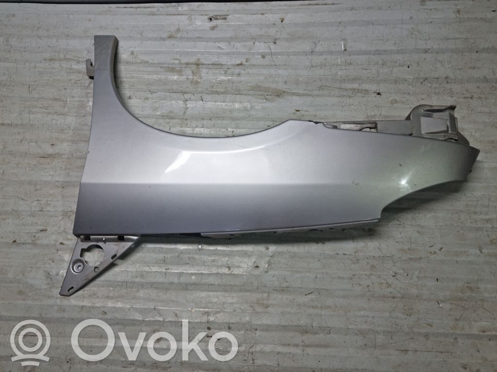 Citroen C8 Sparnas 