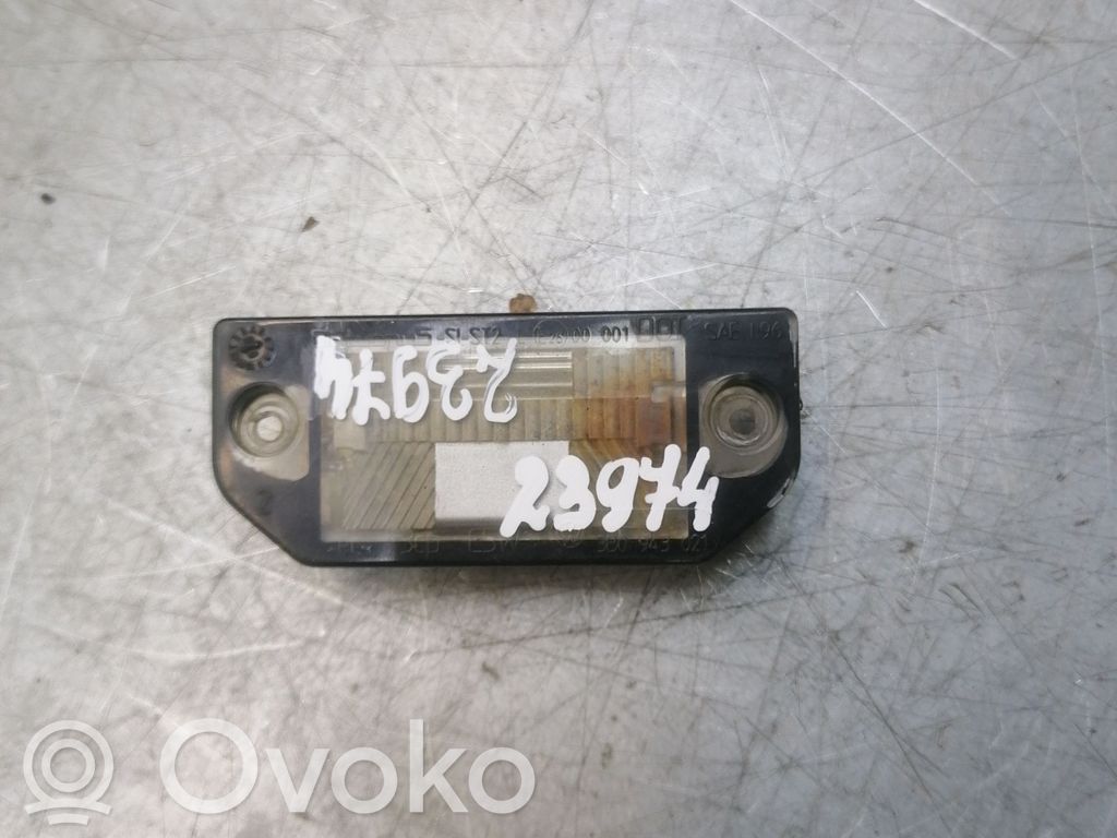 Volkswagen PASSAT B5 Éclairage de plaque d'immatriculation 