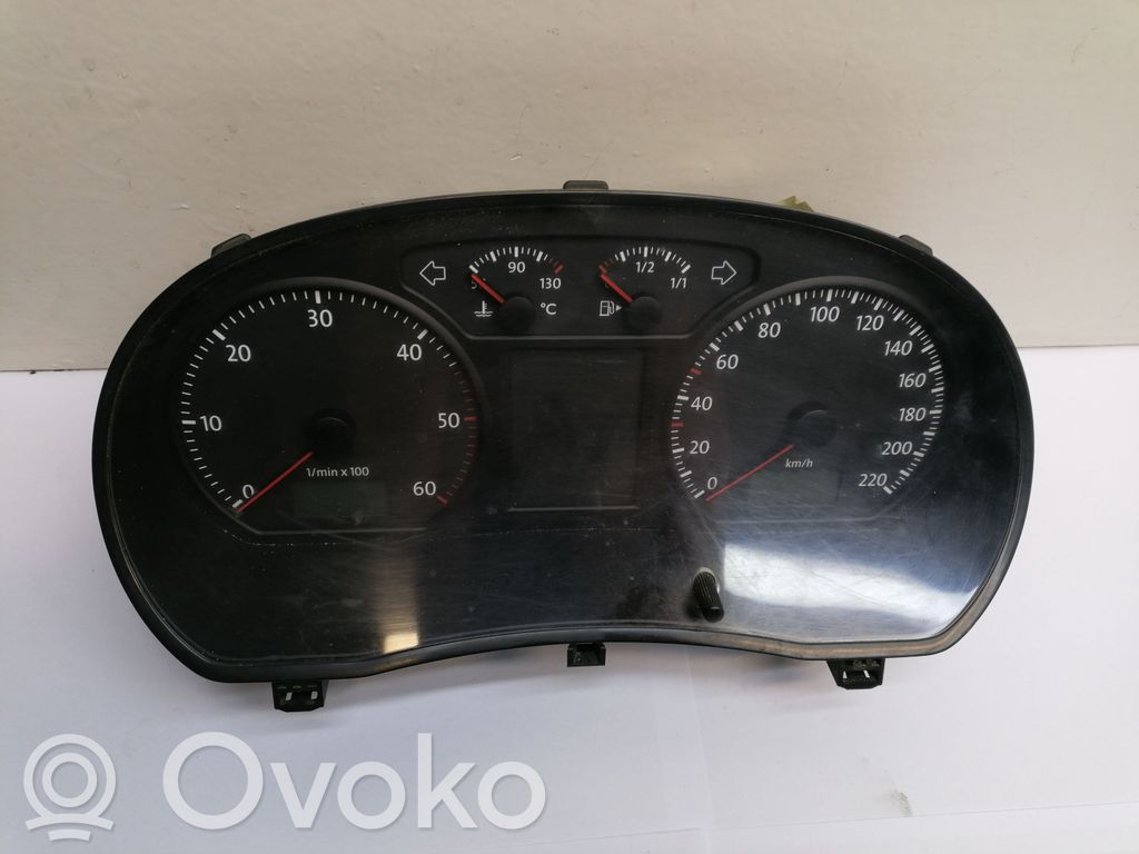Volkswagen Polo IV 9N3 Licznik / Prędkościomierz 
