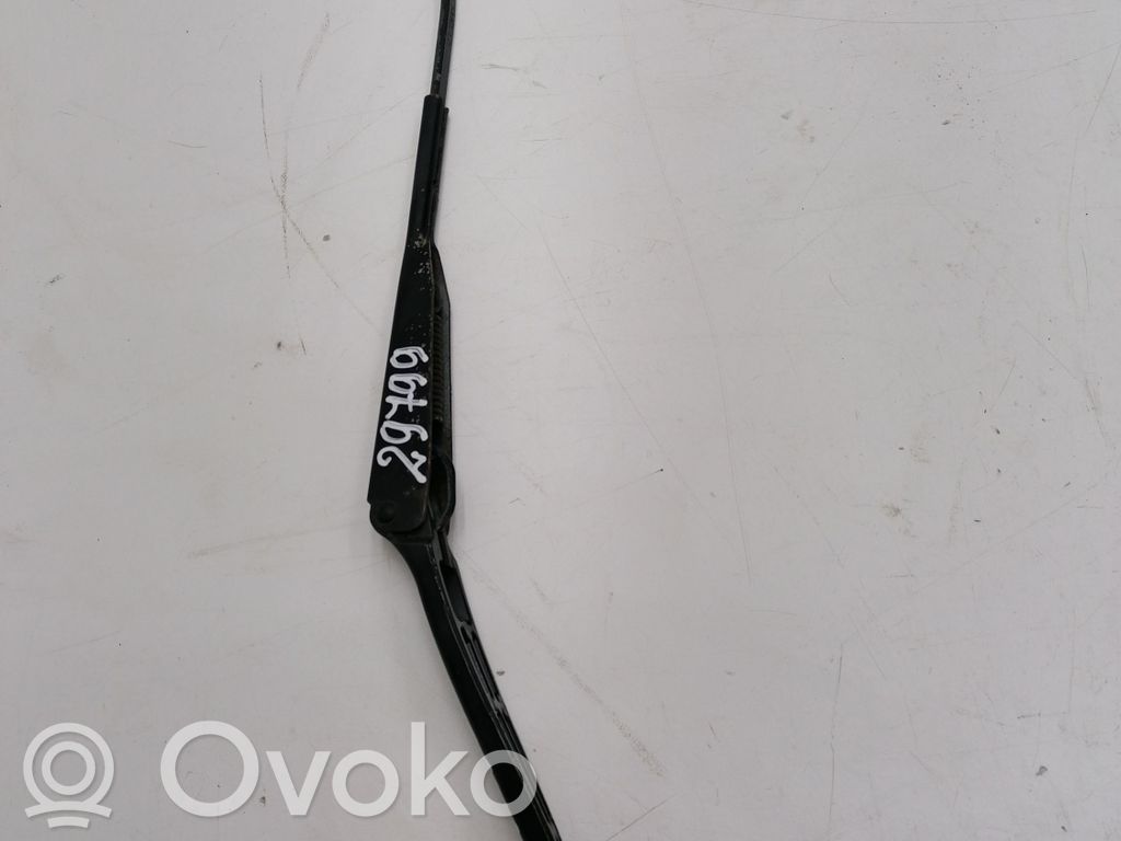Saab 9-5 Wischerarm vorne 