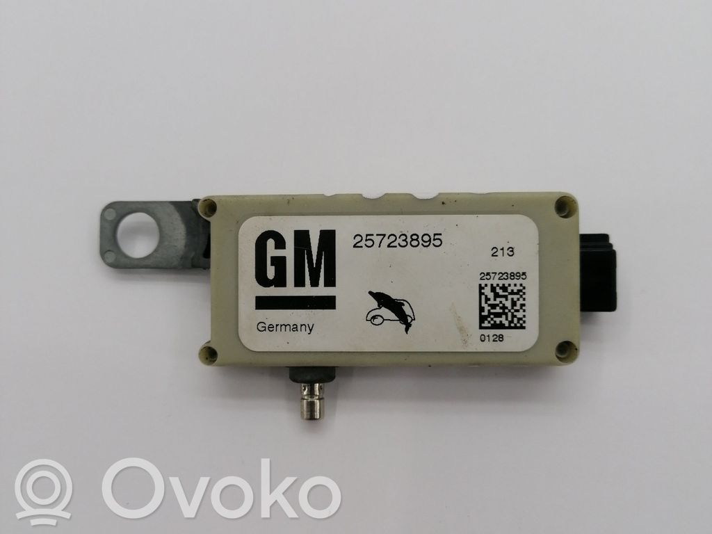 Cadillac CTS Antenos stiprintuvas 