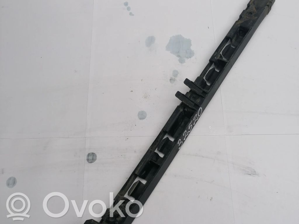 BMW 7 E65 E66 Задний держатель бампера 