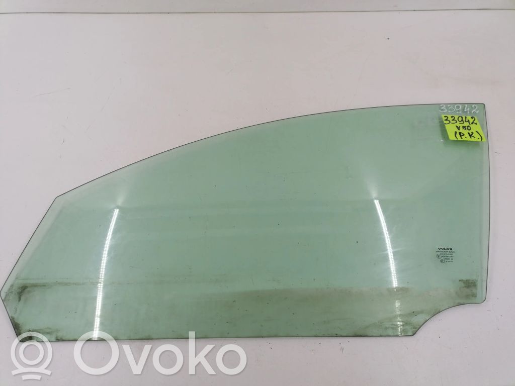 Volvo V50 Etuoven ikkunalasi, neliovinen malli 
