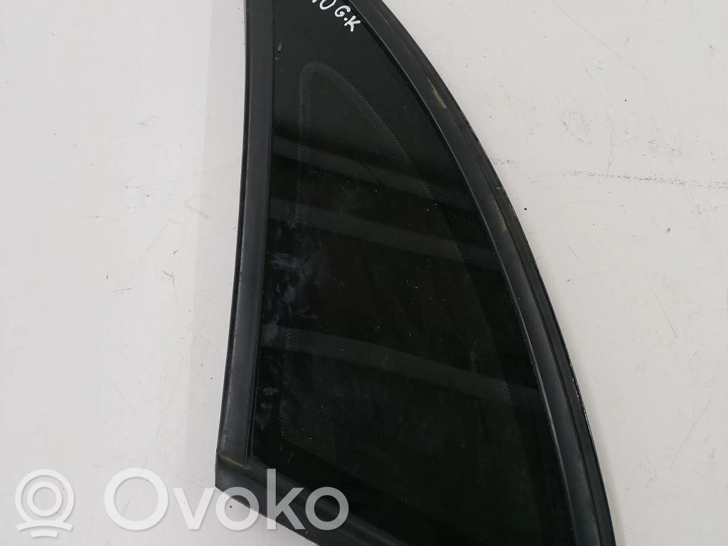 Citroen C5 Vidrio lateral trasero 