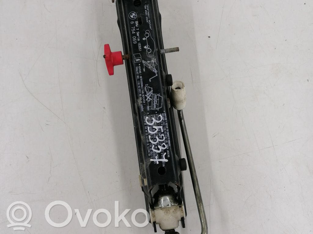 BMW 7 E65 E66 Domkrats 