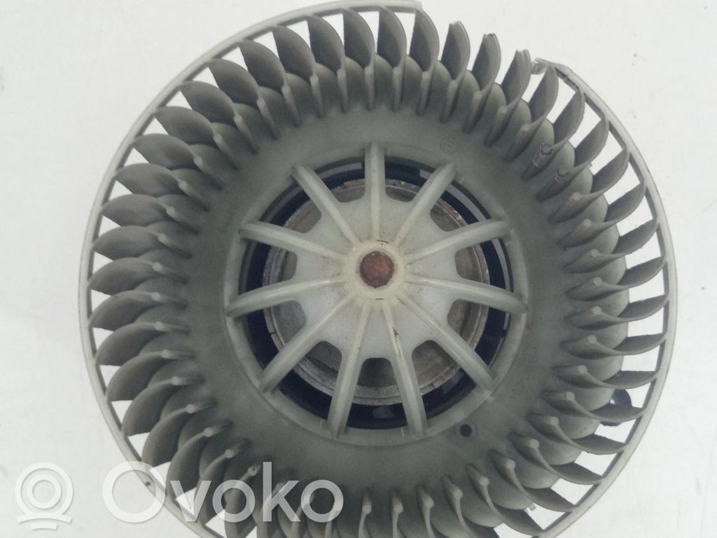 BMW 7 E65 E66 Mazā radiatora ventilators 