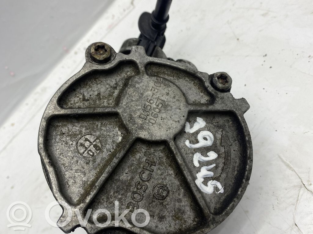 Peugeot 207 Vacuum pump 