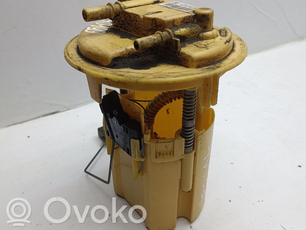 Peugeot 207 Bomba interna de combustible 
