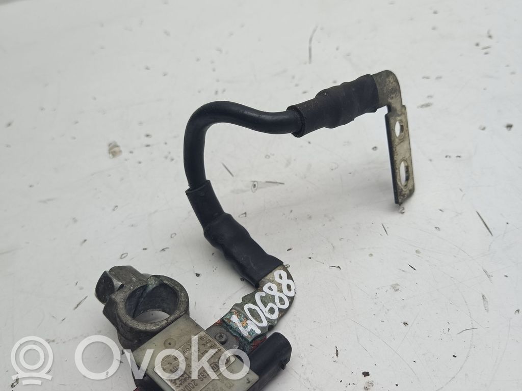 KIA Ceed Pluskaapeli (akku) 