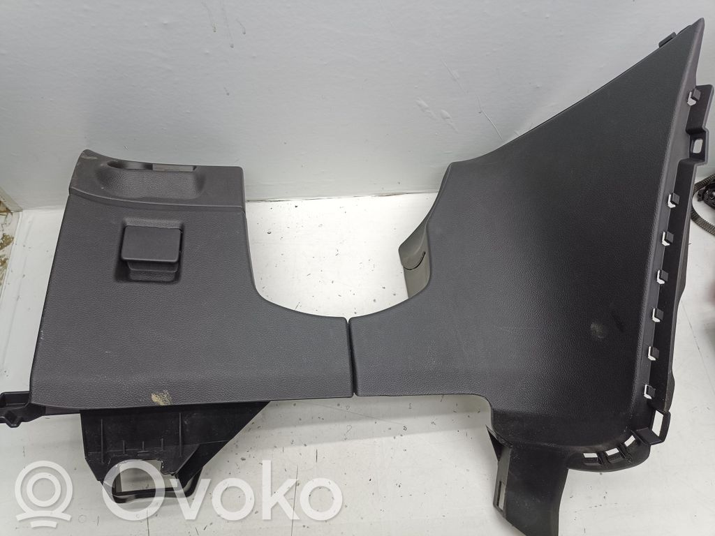 Opel Astra J Panelės apdailos skydas (apatinis) 