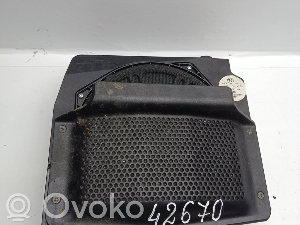 Subwoofer speaker   6990102,2752555912
