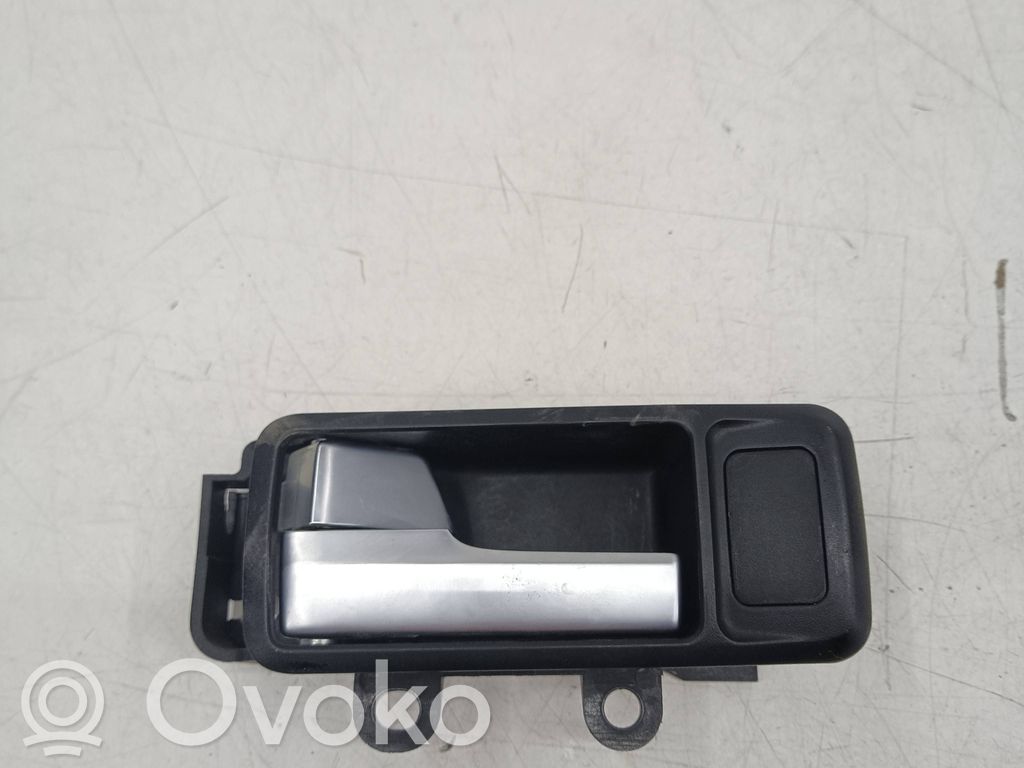 Manecilla interna puerta trasera   3M51R22601BA