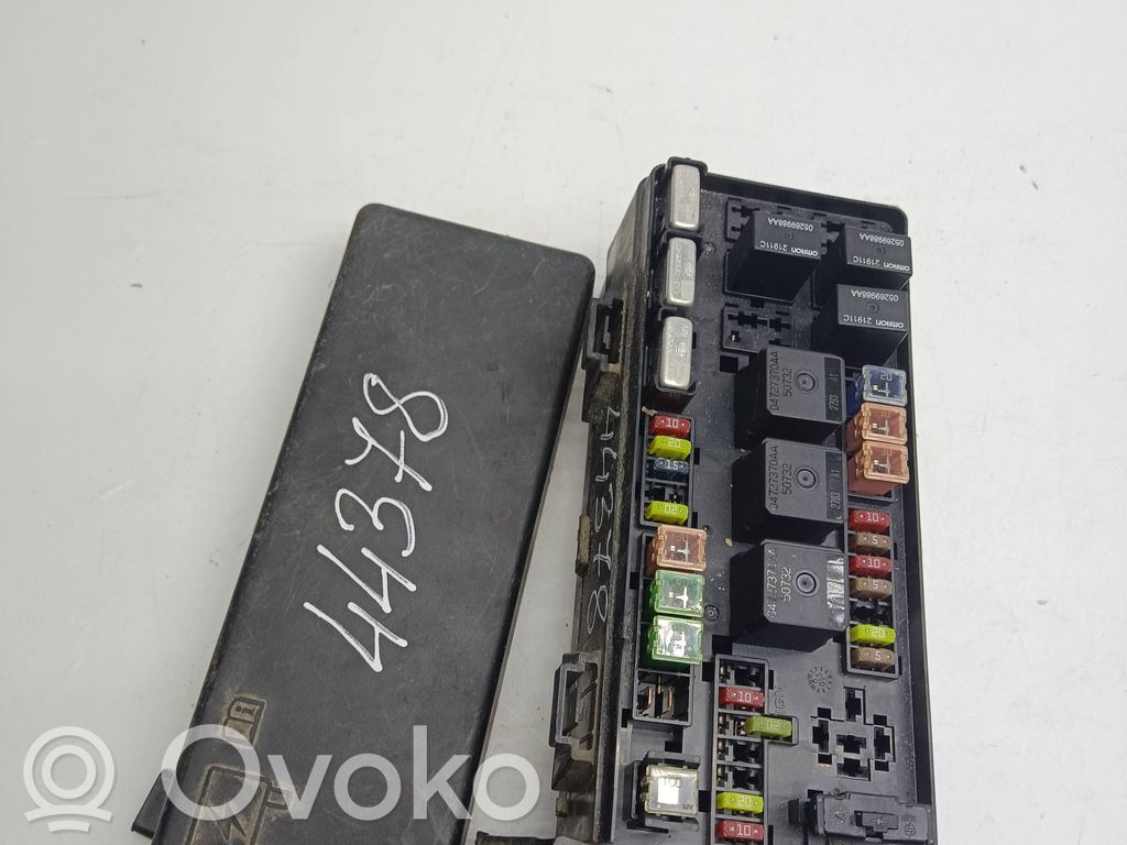 Chrysler 300 - 300C Fuse module 