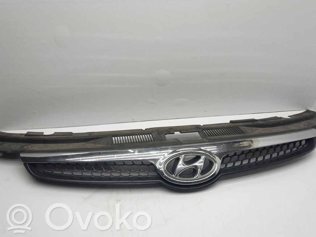 Hyundai i30 Grilă față 