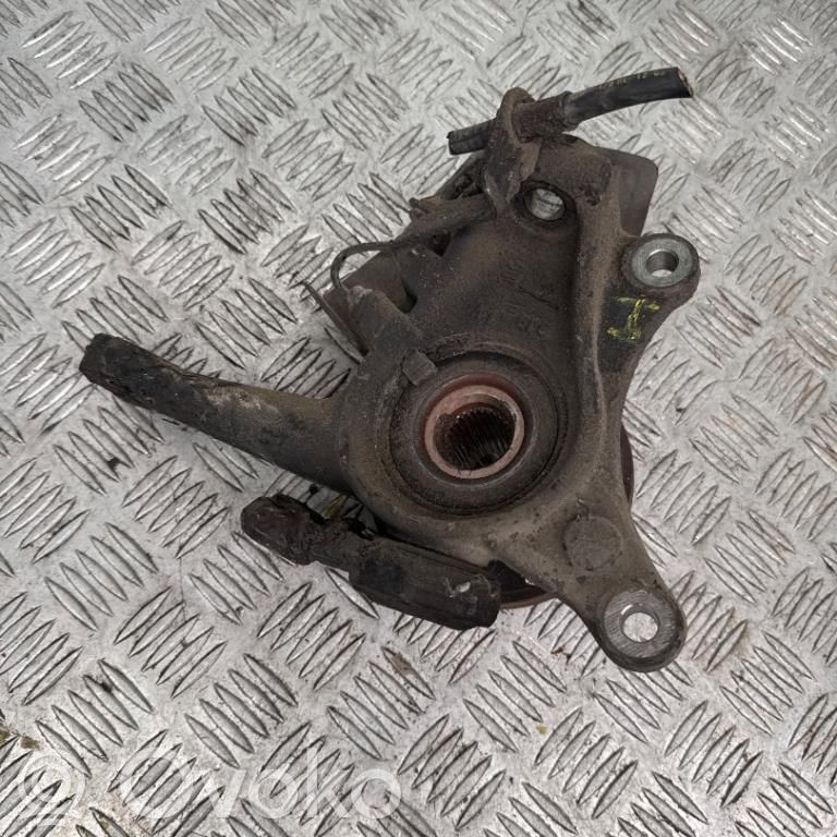 Peugeot 207 CC Achsschenkel vorne 