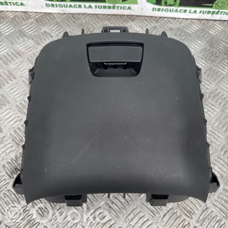 Guantera   M46092