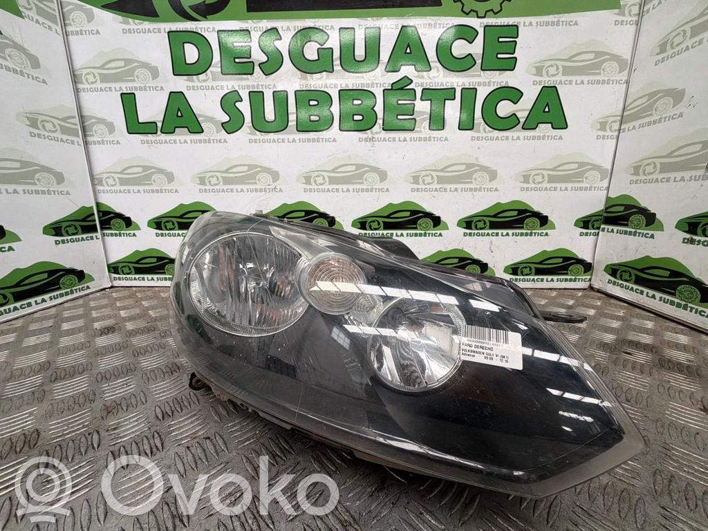 Volkswagen Golf VI Lampa przednia 