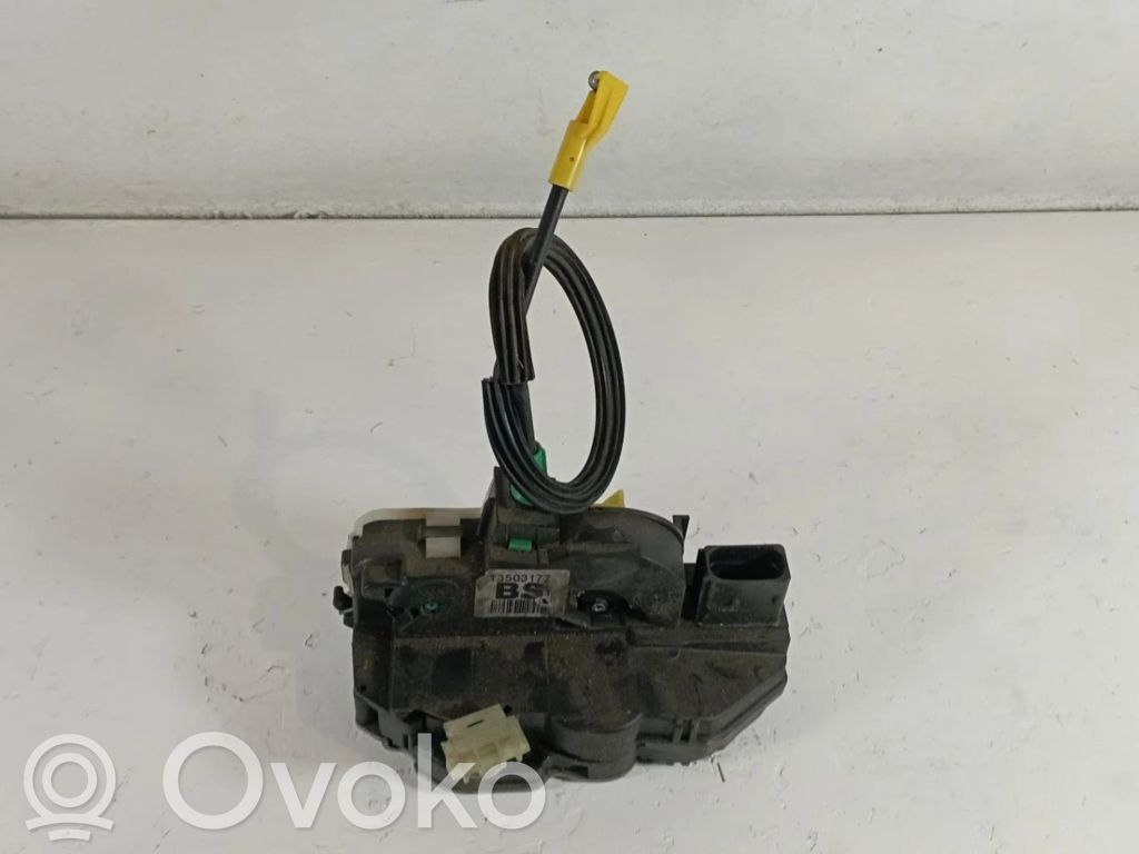 Opel Insignia A Takaoven lukko 