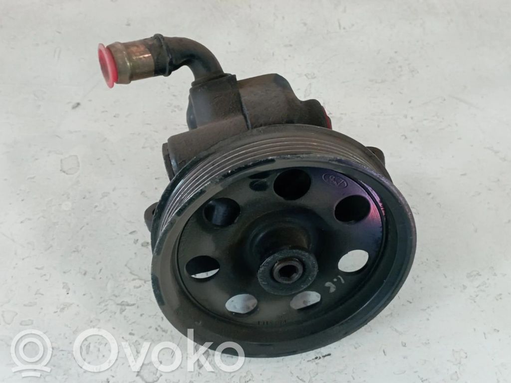 Ford Focus Power steering pump 