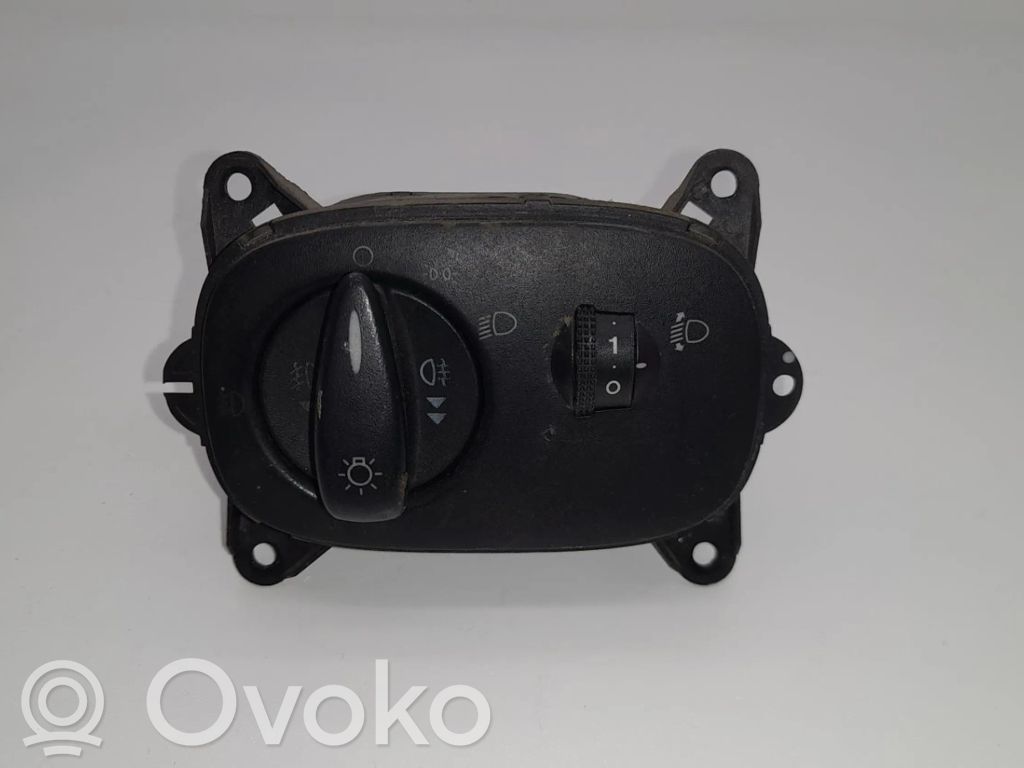 Ford Transit -  Tourneo Connect Lukturu slēdzis 
