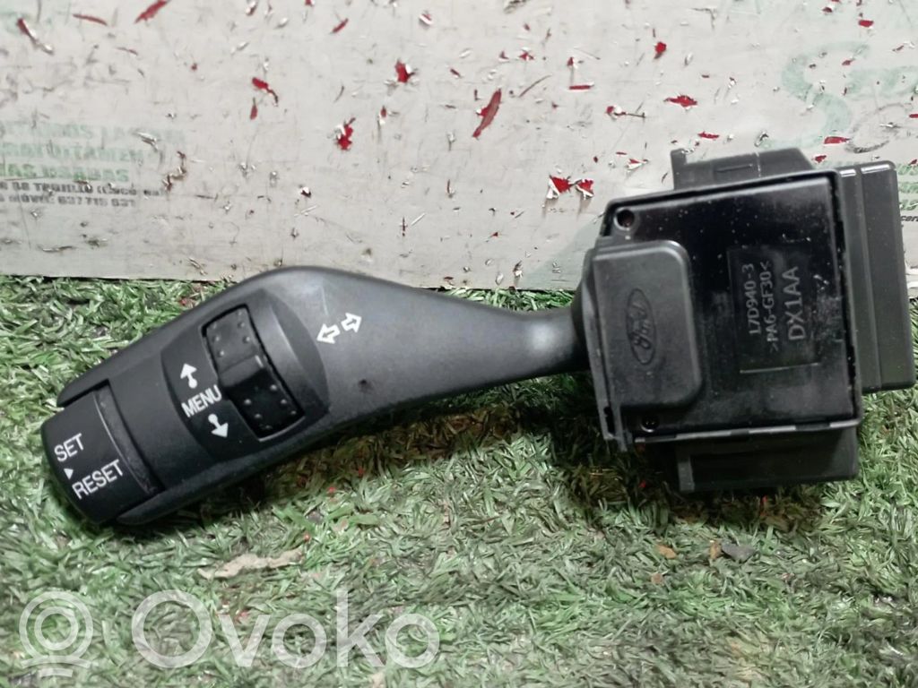 Ford Focus Interruptor/palanca de limpiador de luz de giro 