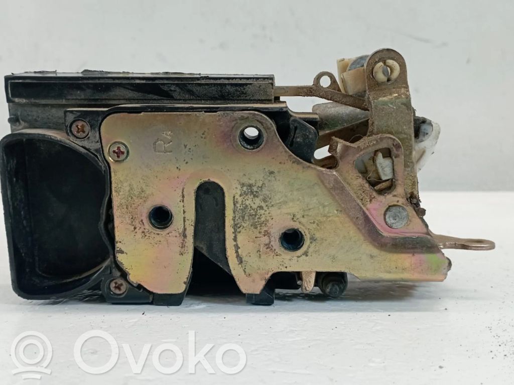 Chevrolet Lanos Front door lock 