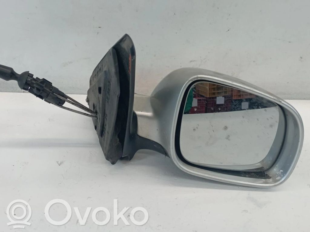 Seat Leon (1M) Front door electric wing mirror 