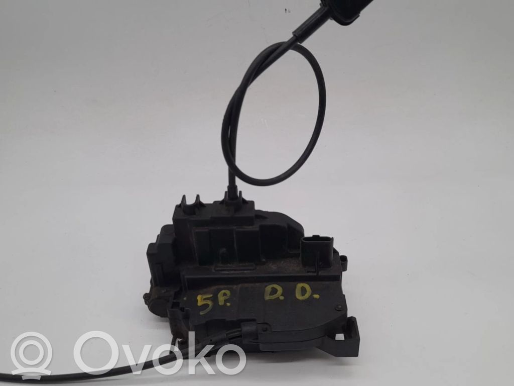 Renault Clio III Front door lock 