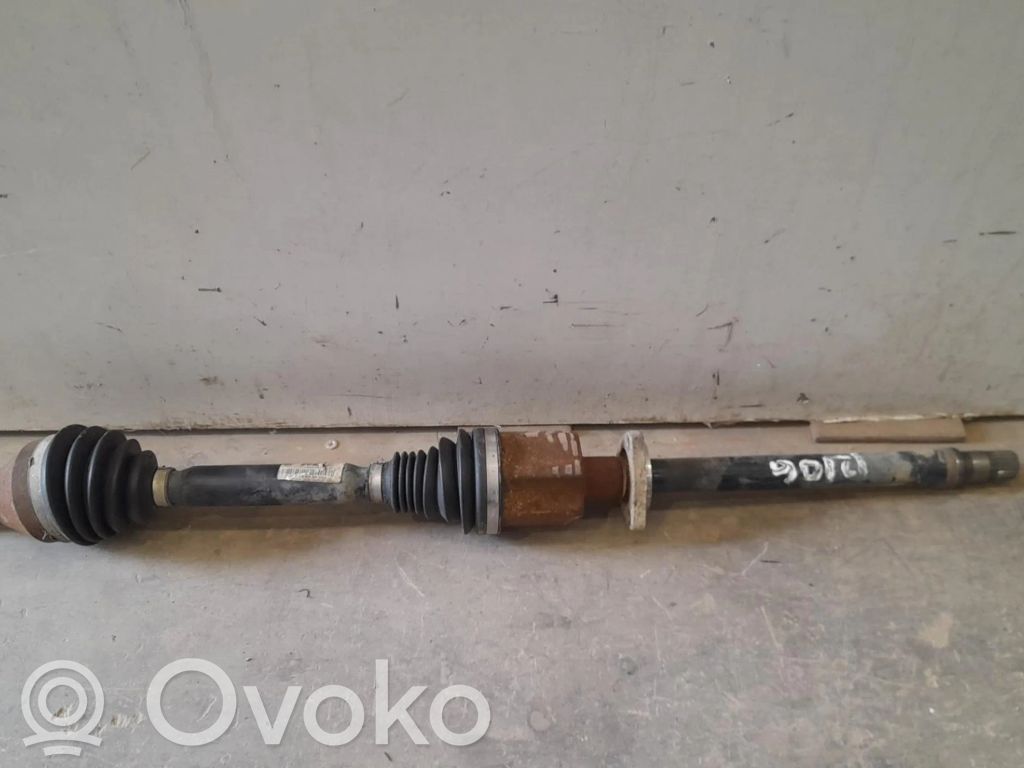 Opel Astra H Kardanas komplekte 