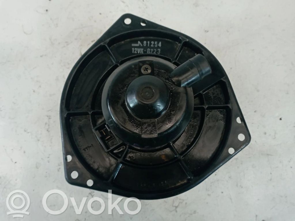 Nissan Almera Oro kondicionieriaus oro srauto sklendės varikliukas 