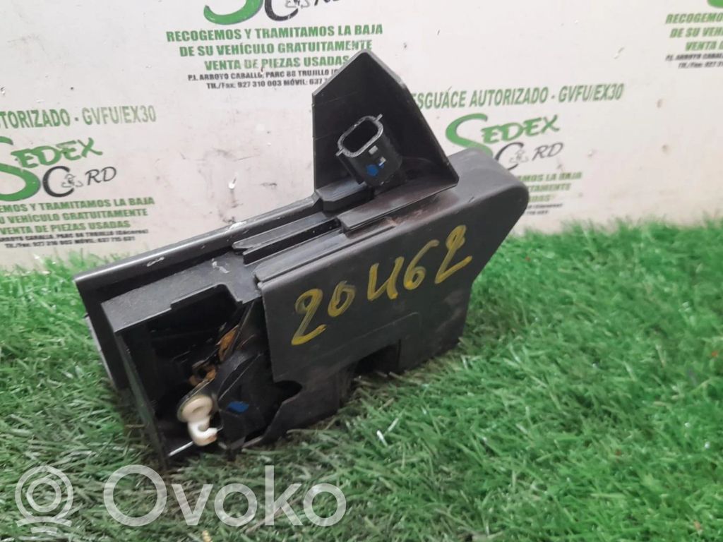 Renault Sandero I Front door lock 