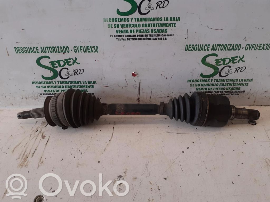 Chrysler Voyager Kardanas komplekte 