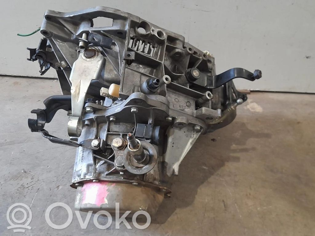 Peugeot 406 Manualna 5-biegowa skrzynia biegów 